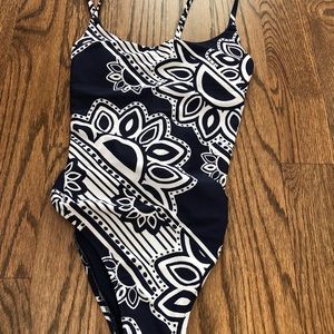 BRAND NEW Navy blue/white paisley bathing suit